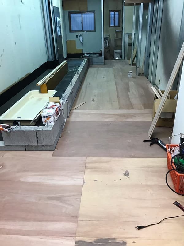 和食店改修工事施工中